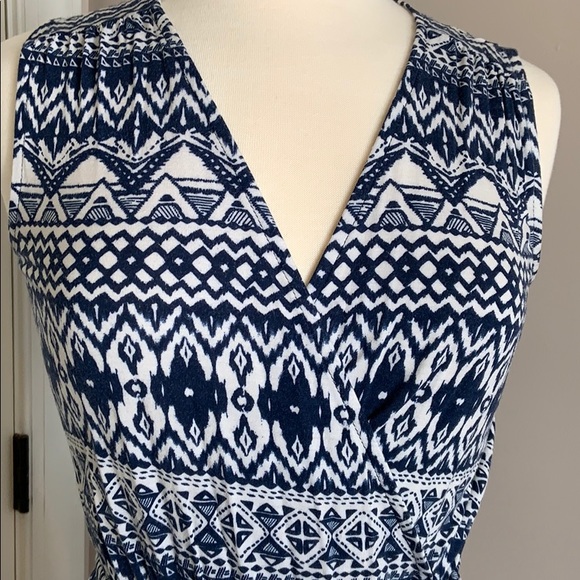 Summer dress - Picture 2 of 3